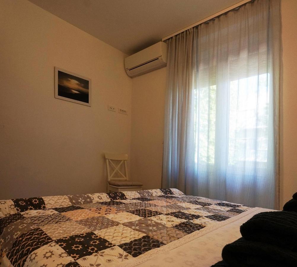 Deluxe Apartment Joia With Balcony On The Beach Bacvice, Free Parking, Old Town, Near Ferry Port Split Extérieur photo